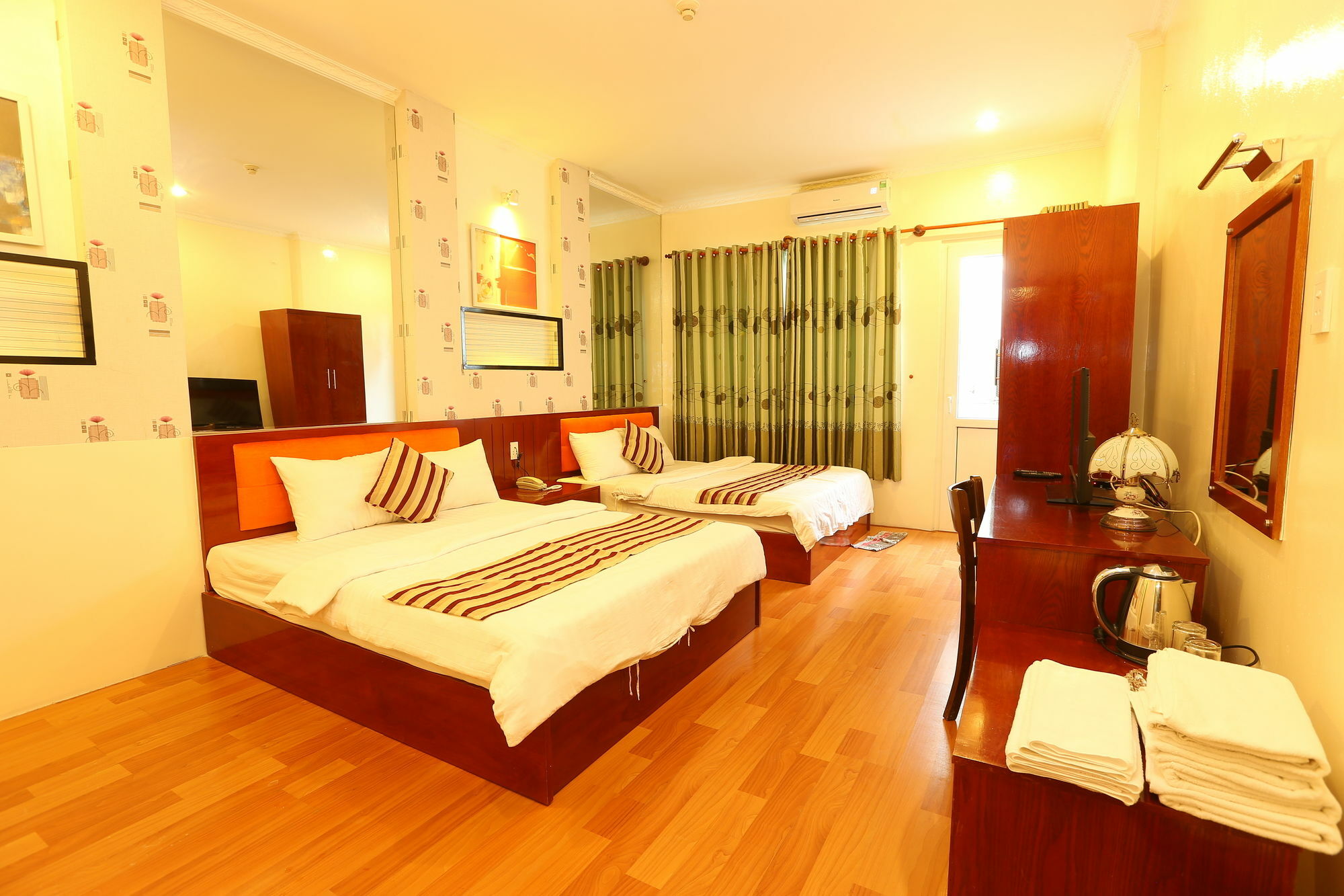 Saigon Crystal Hotel Ciudad Ho Chi Minh  Exterior foto