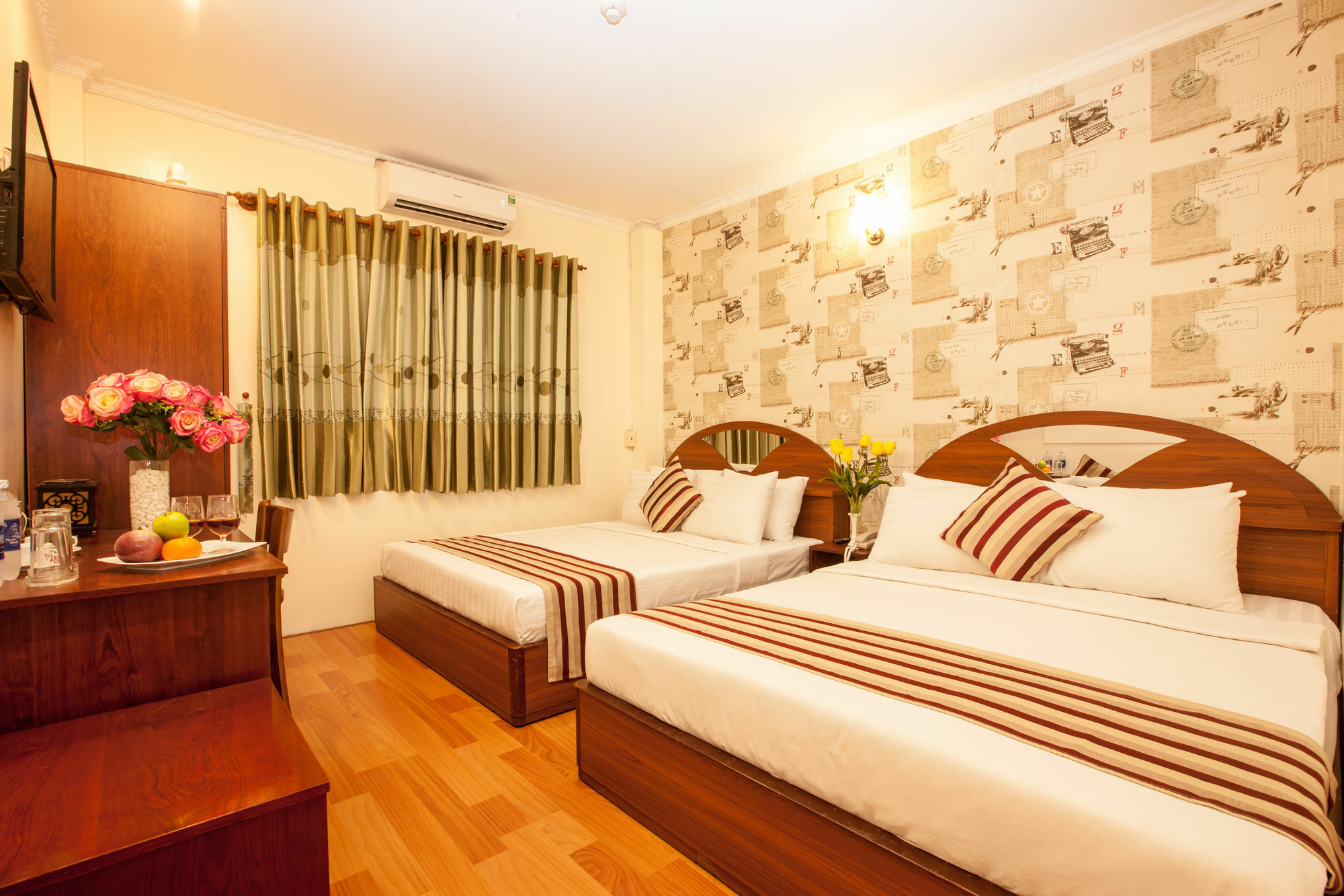 Saigon Crystal Hotel Ciudad Ho Chi Minh  Exterior foto